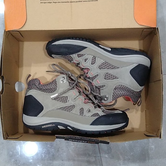 Merrell Shoes - Merrell Zeolite Mid waterproof boots 7.5 RUN SMALL